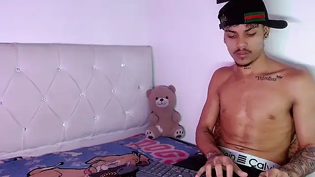 angel_foxc13 (M twink) - Happy happy Angel..!!😍
