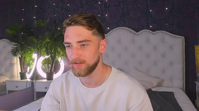 Dexter_Raze webcam