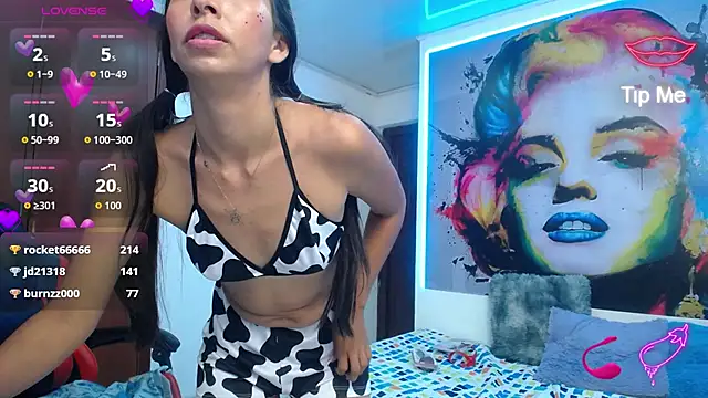 sandra_petite19 webcam