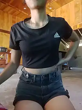 TieuLinh-Cute webcam