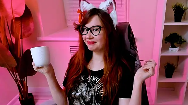 CarolGiggly webcam