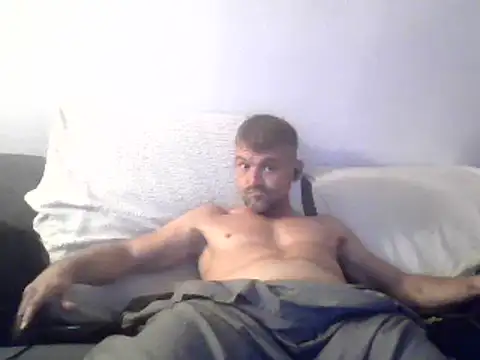 Cambitchboy webcam