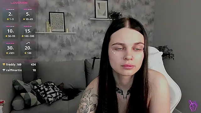 mihcela_furett (F teen) - Make ass red