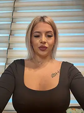 IveySin webcam
