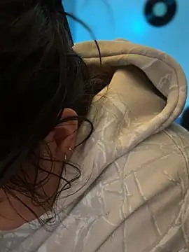 miacanela_xo webcam