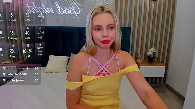 TessaAdorable webcam
