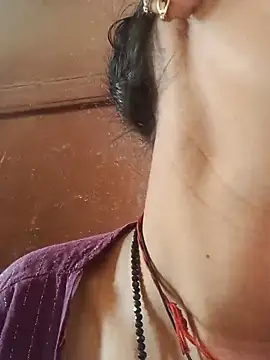 NENA_INDIAN_PUSSY webcam