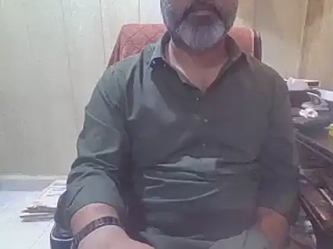 hairymaster95 webcam