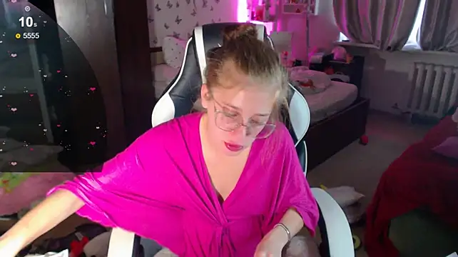 Kira_honeyy webcam