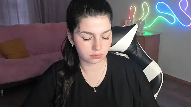 KisaModel webcam