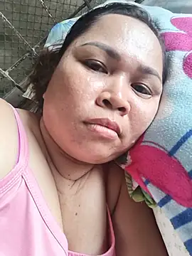 Sweetlorie_83 live cam on StripChat