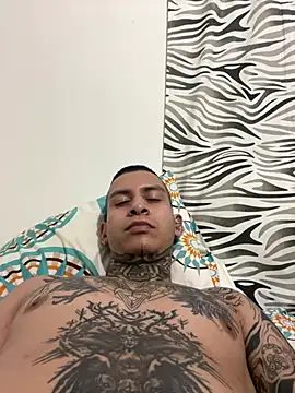 Andrew_san webcam