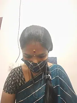 Tamil_Yalini12