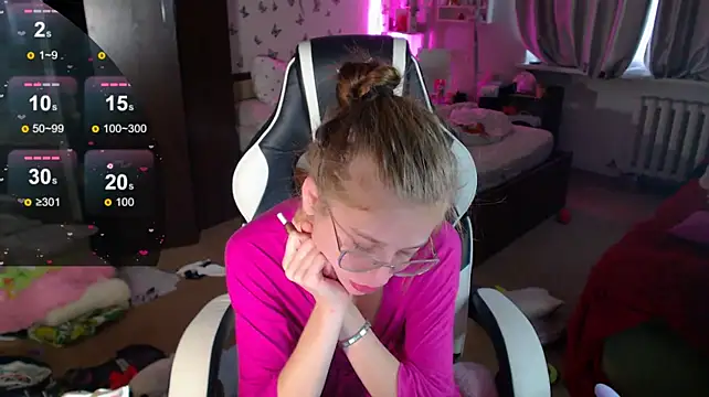 Kira_honeyy webcam