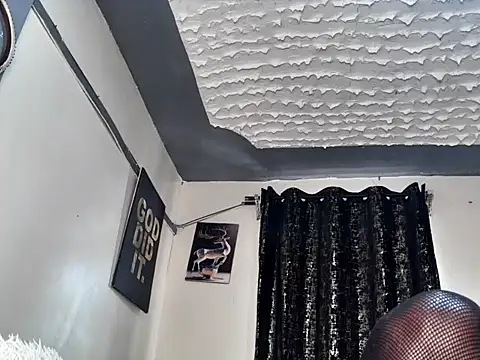 sexyleah25