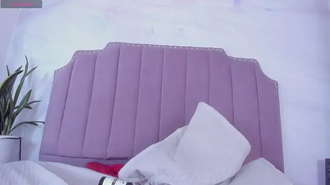 Roxy_Medina live cam preview