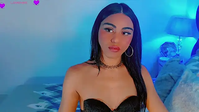 tiifannysexyhot live cam on StripChat