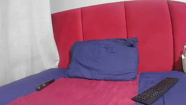 Mel90x live cam preview