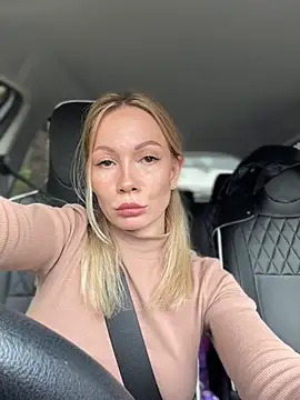 LavenderHot's Live Sex Cam Show