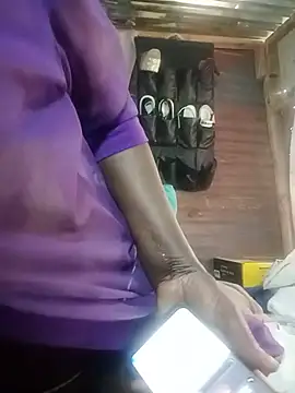 Naughtygrany webcam