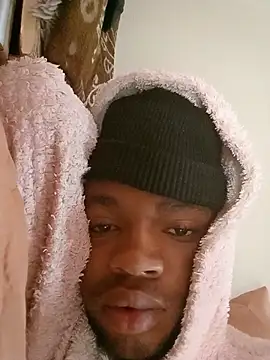 HandsomeBoy990 webcam