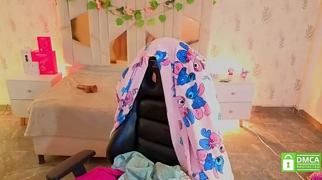 MARIANA_TAY1