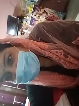 Desi_couple85 webcam