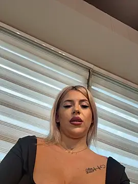 IveySin webcam
