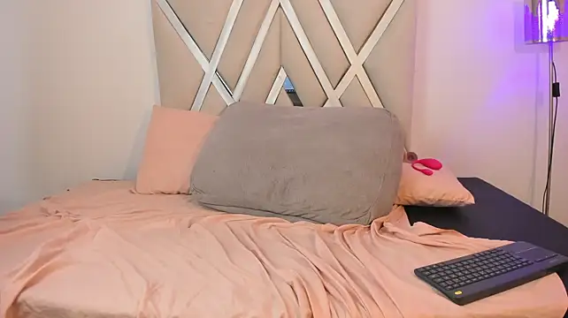 ellieblont