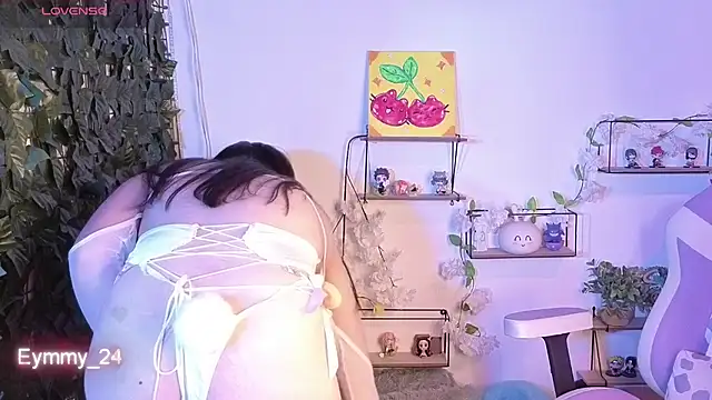 Eymmy_24 webcam