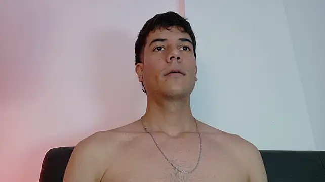 Derek_stud_ webcam