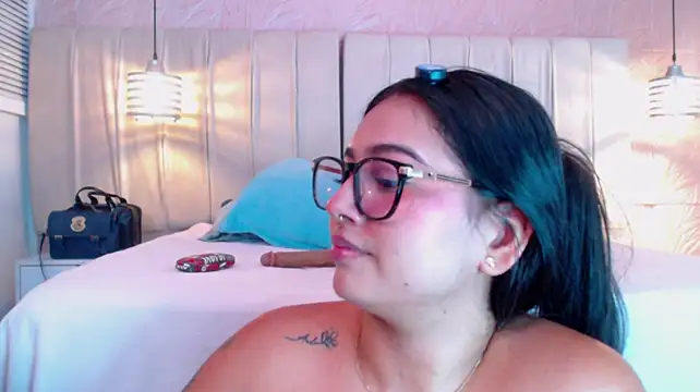lilithst_ webcam