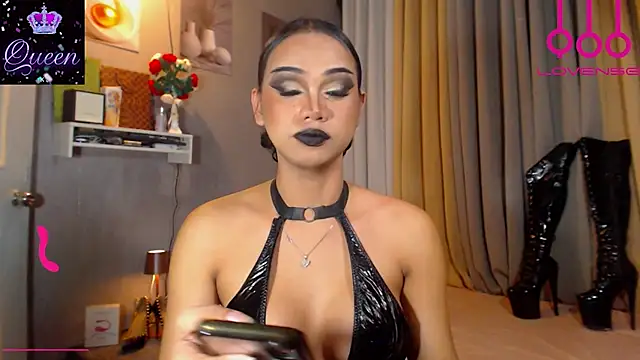 Lexi_ThunderFuck webcam
