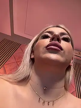 IveySin webcam