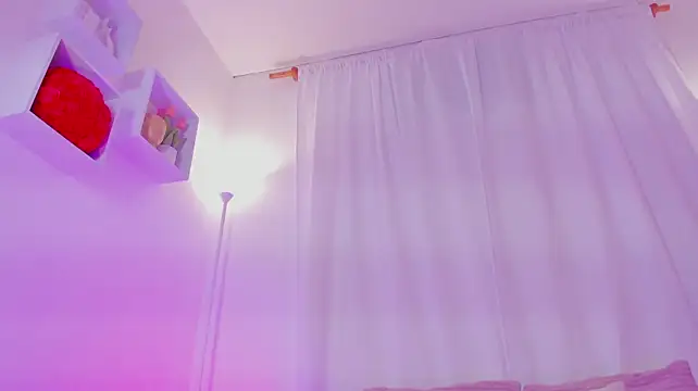 Yoursecrttgirl webcam