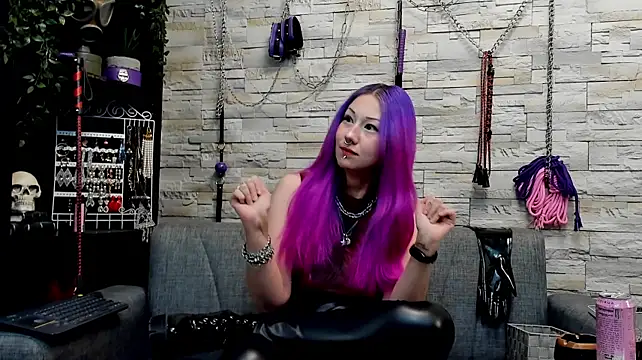 Miss_Kaz live cam