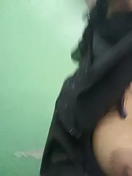 Aafreen_36 webcam