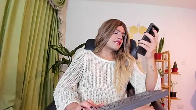 LukaCastillo live sex cam