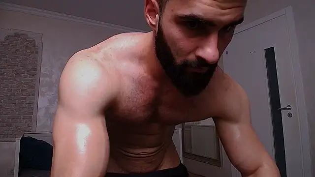 MicahLane live cam on StripChat