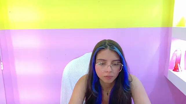 Kyomi_Hunt 🕛 nude webcam chat