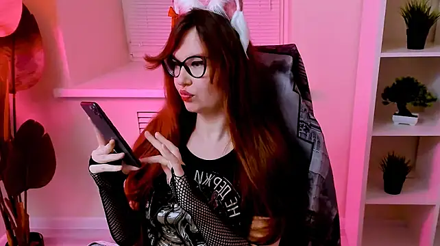 CarolGiggly webcam