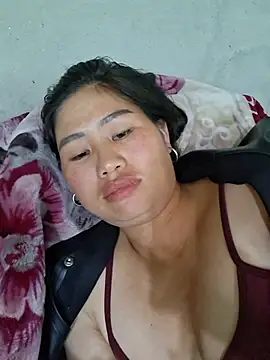 diamond-- live cam on StripChat