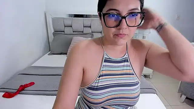 Camilaa_bueno webcam