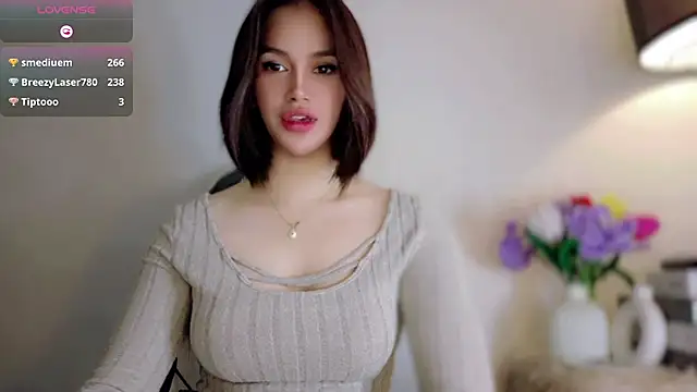 Anna_HollyDoll webcam