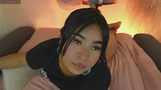 mia_roux1 webcam