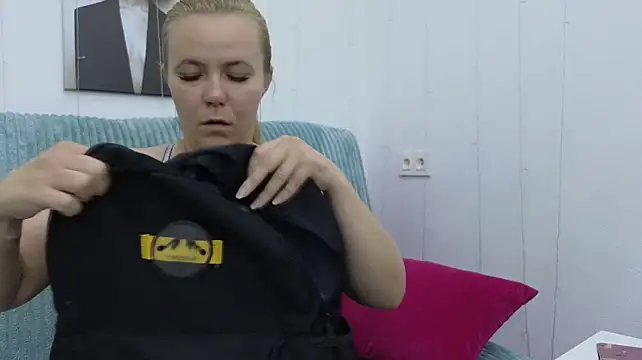 Dear_hollyy webcam