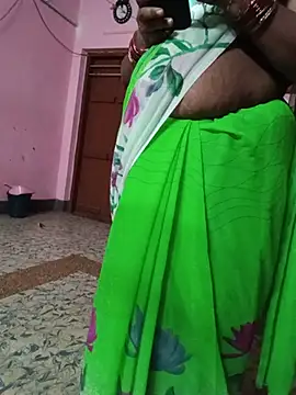 Tamil-lakhmi webcam