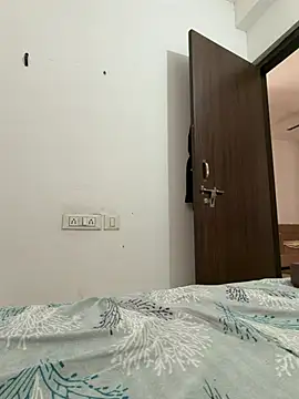 ruhina11 webcam