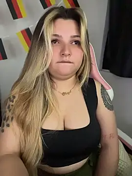 SweetFoxEyes_ webcam