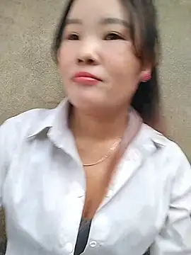 lylylove webcam